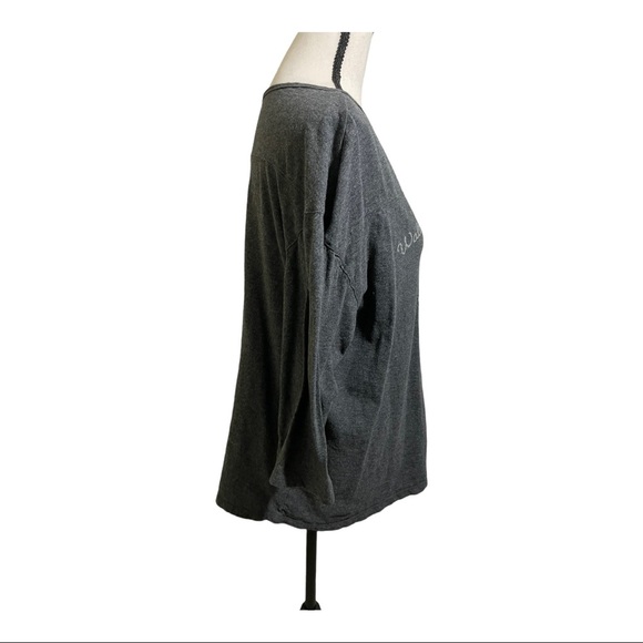 Disney Walt Disney world castle T-shirt. Grey size large. Magic kingdom. - Picture 3 of 8